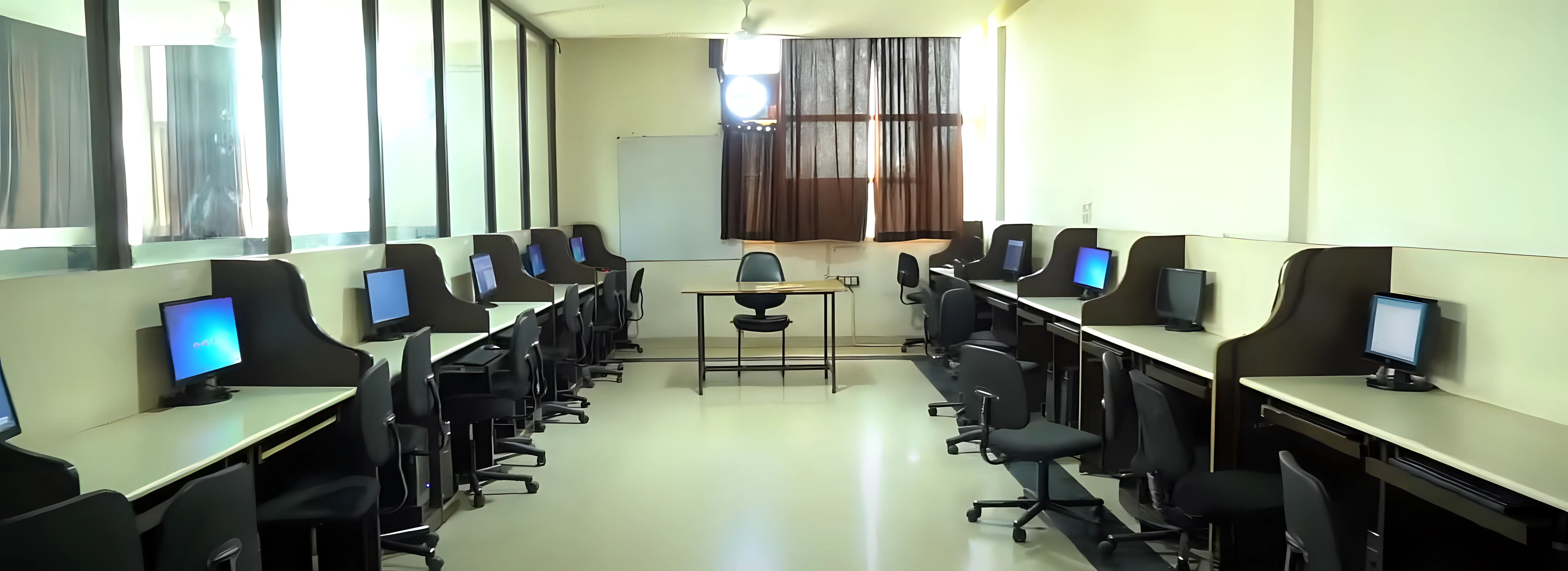 Global Group of Institutes Amritsar lab photo 1